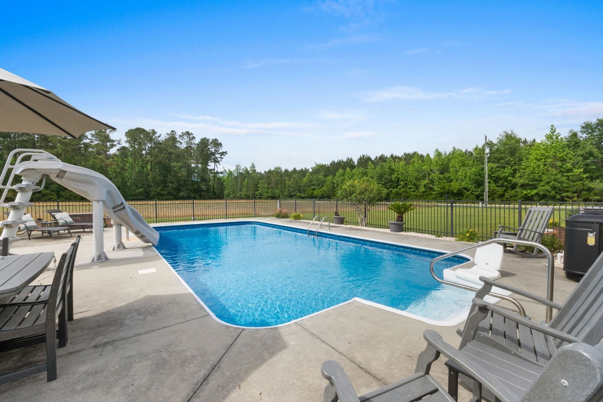 4698 Myrtle West Dr. Photo 7