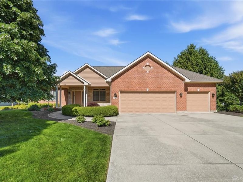 1952 Barnhart Road, Troy, OH 45373 Photo 1