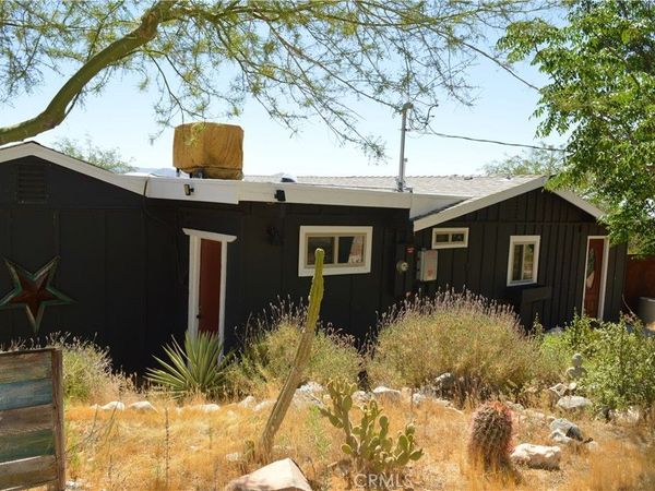 10225 Pinon , Morongo Valley, CA 92256