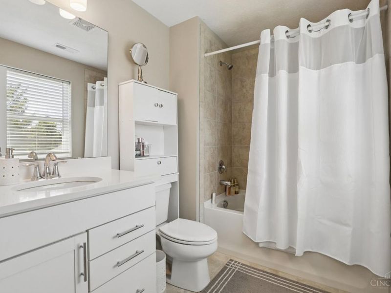 8201 Stone Drive, West Chester, OH 45241 Photo 43