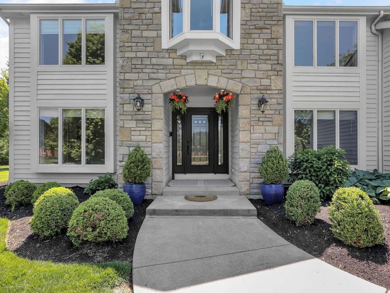 2393 Cove Point Court, Powell, OH 43065 Photo 3