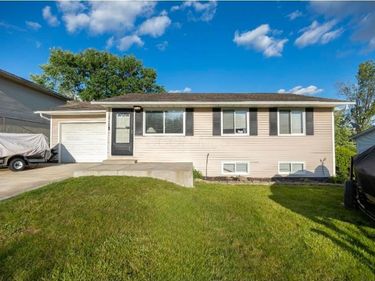 1518 Riverbend Road , Columbus, OH 43223