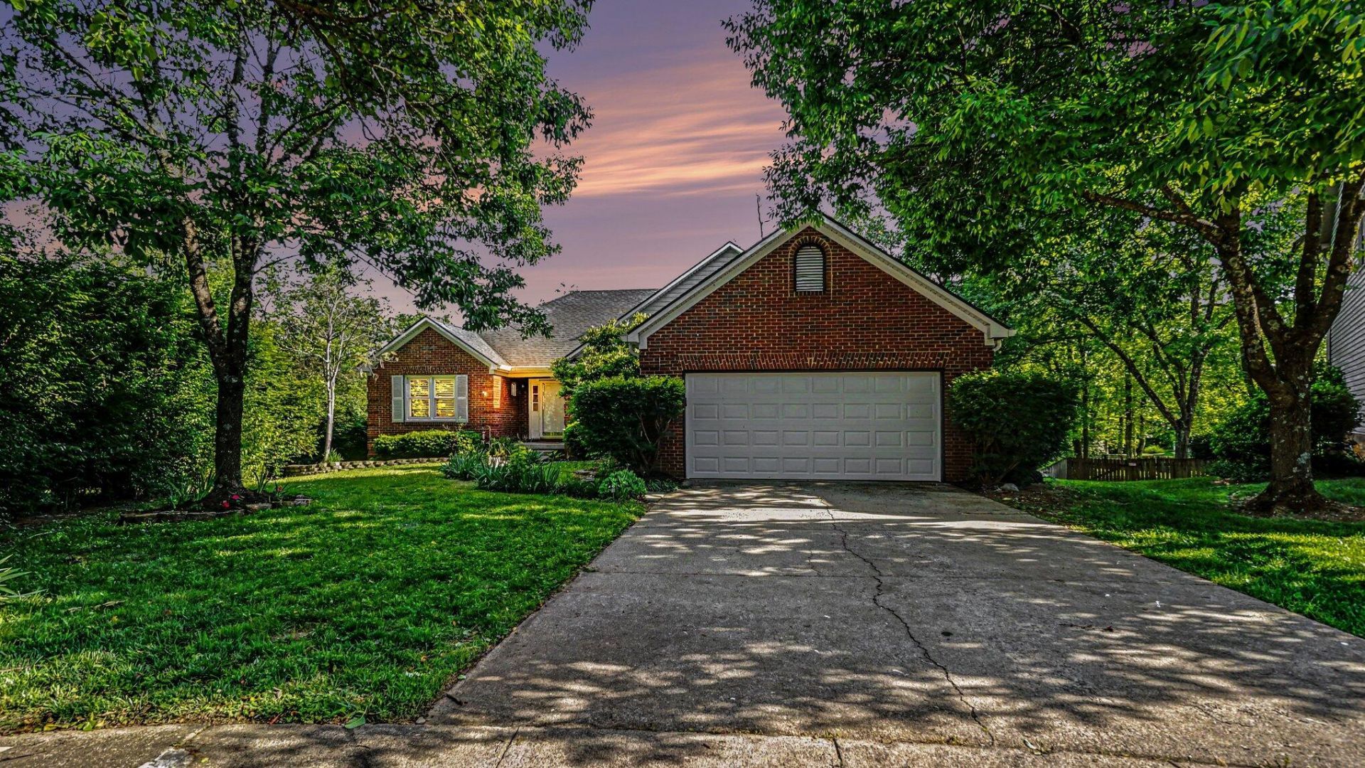1001 Crimson Creek Drive, Lexington, KY 40509 Main Photo