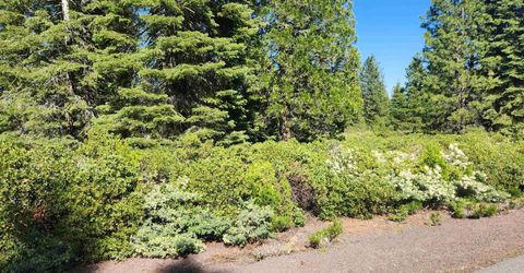 417 Dinsmore Drive, Lake Almanor, CA 96137 Photo