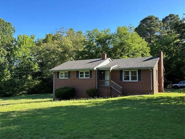 2805 Belmeade Drive , Charlotte, NC 28214