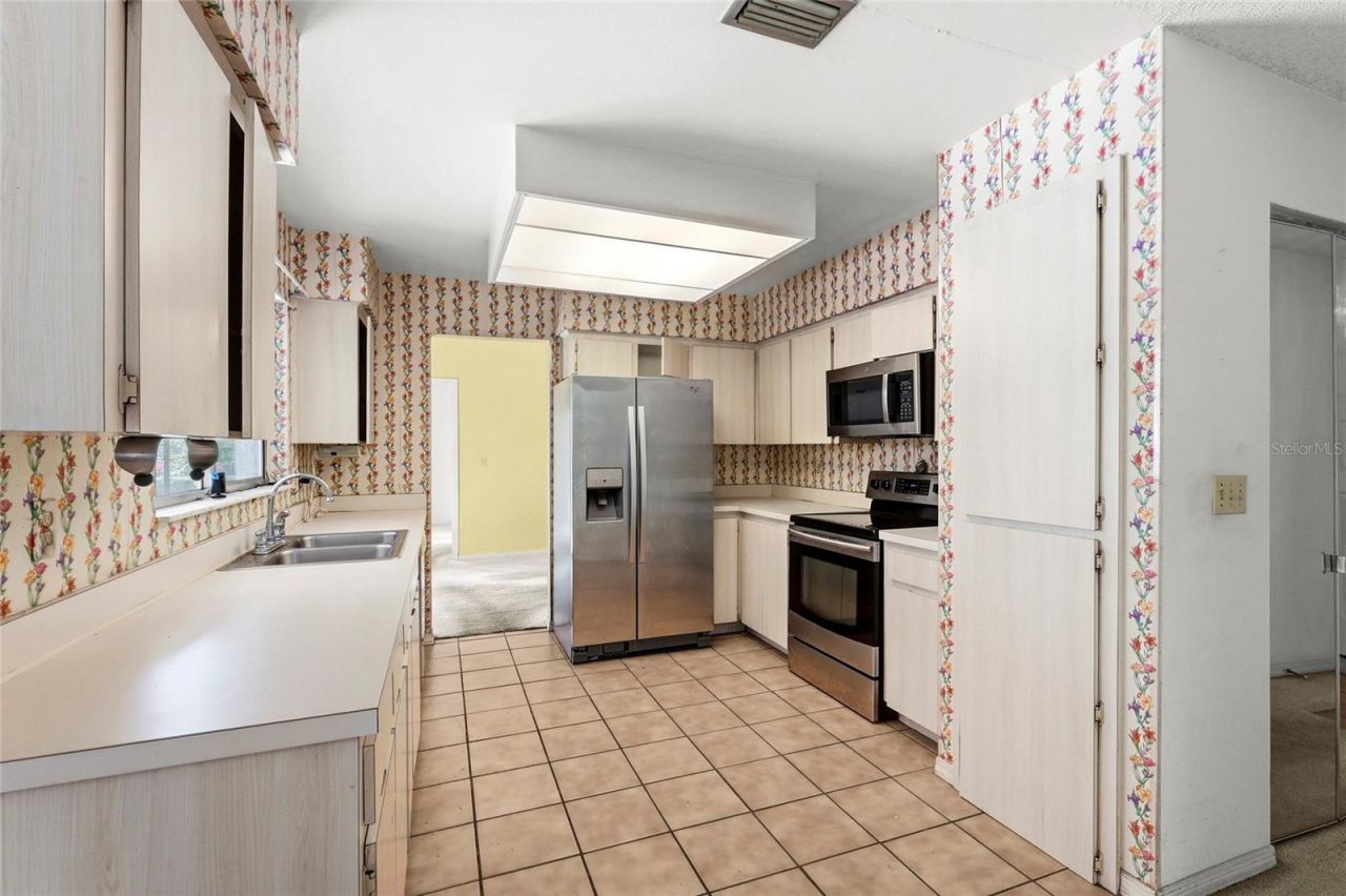 6909 9th Court E, Sarasota, FL 34243 Photo