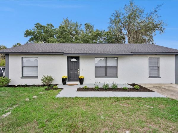 65 S COURTLAND BOULEVARD , DELTONA, FL 32738