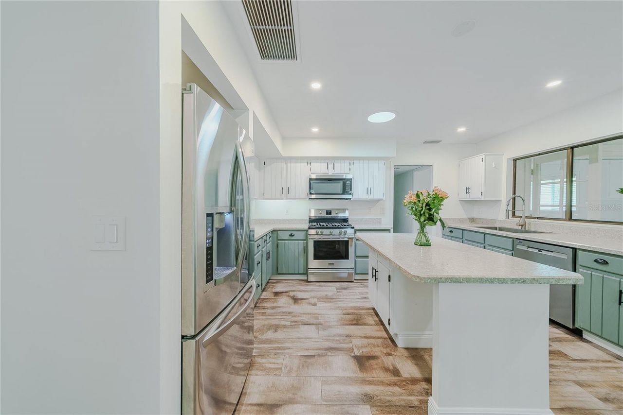 550 Bottlebrush Court , New Smyrna Beach, FL 32168 Photo