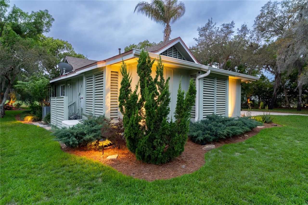 550 Bottlebrush Court , New Smyrna Beach, FL 32168 Photo