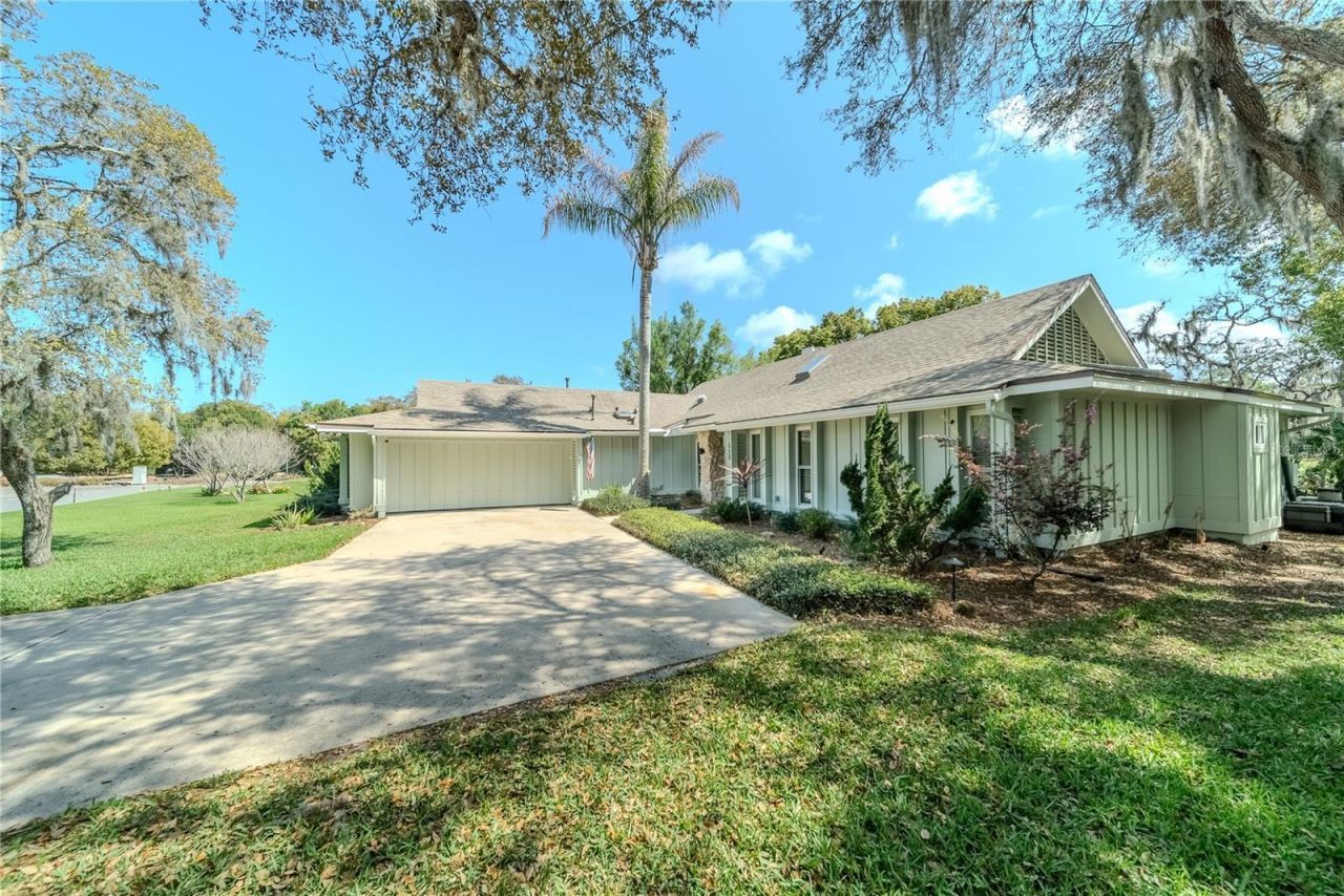 550 Bottlebrush Court , New Smyrna Beach, FL 32168 Photo