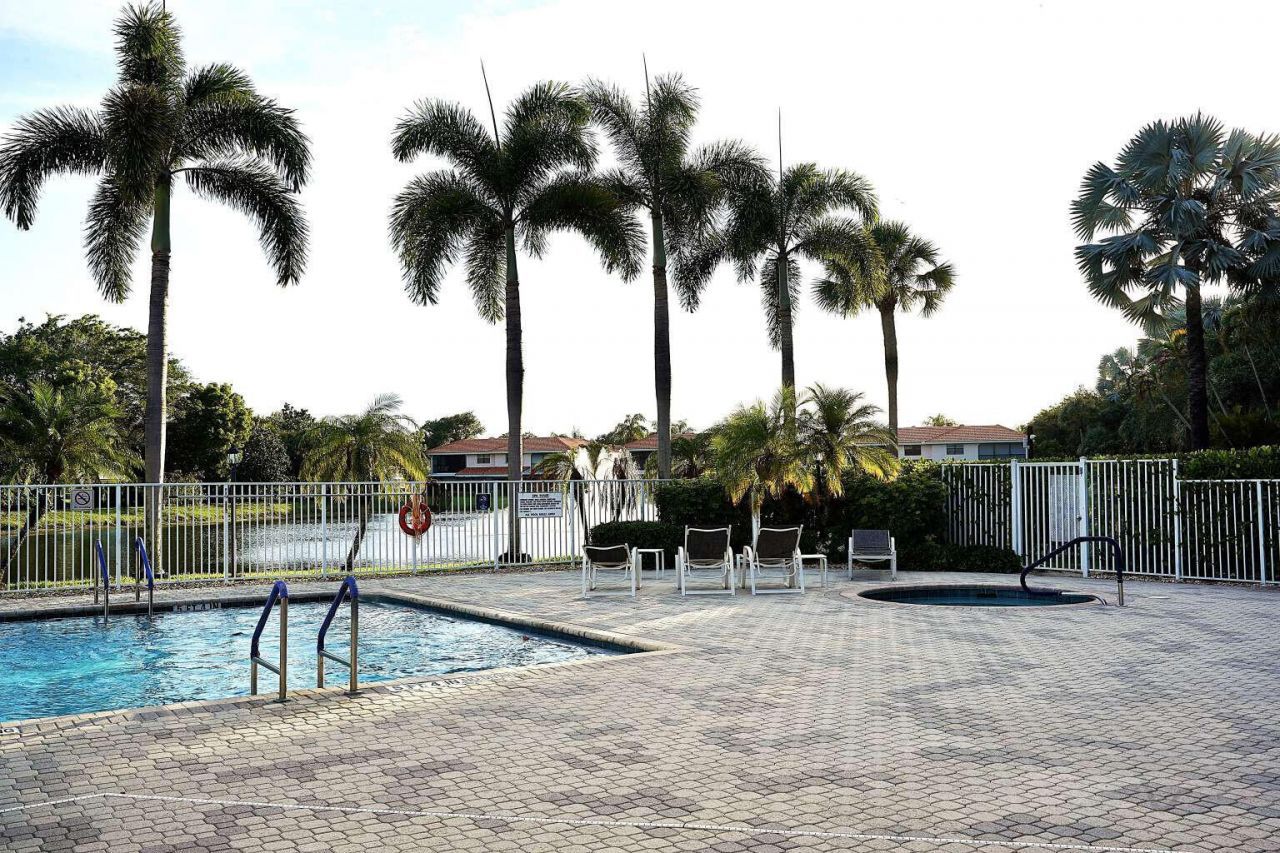 8088 Vía Di Veneto, Boca Raton, FL 33496 Photo
