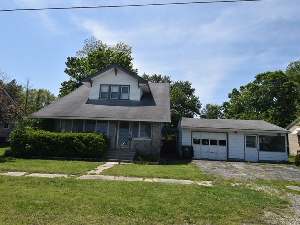 6414 N Main Street, Willow Branch, IN 46186