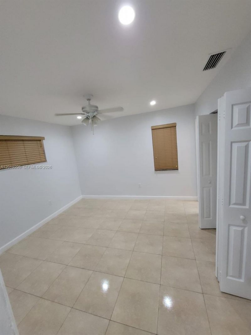 5780 SW 61st St , Unit 5780, Miami, FL 33143 Photo