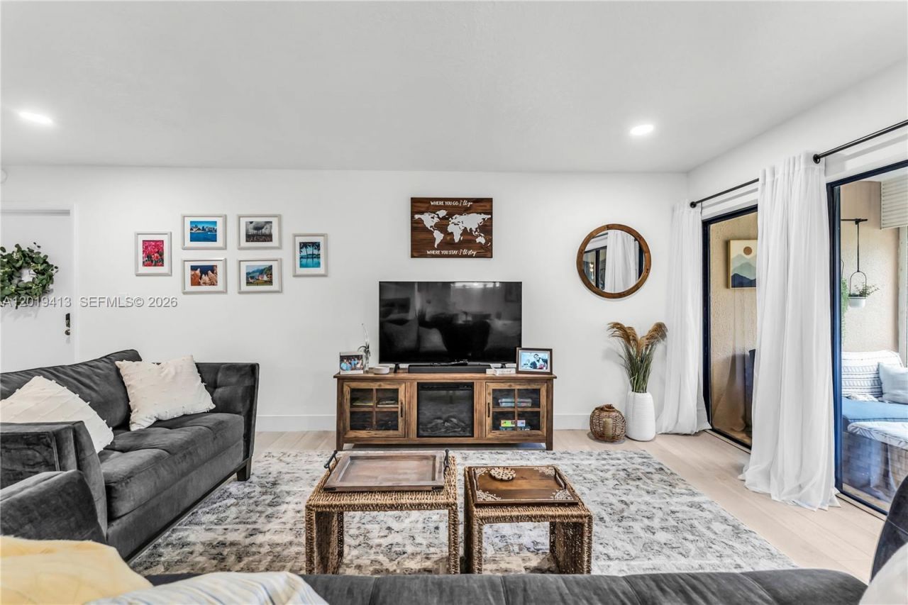 6444 Pumpkin Seed Cir , Unit 112, Boca Raton, FL 33433 Photo