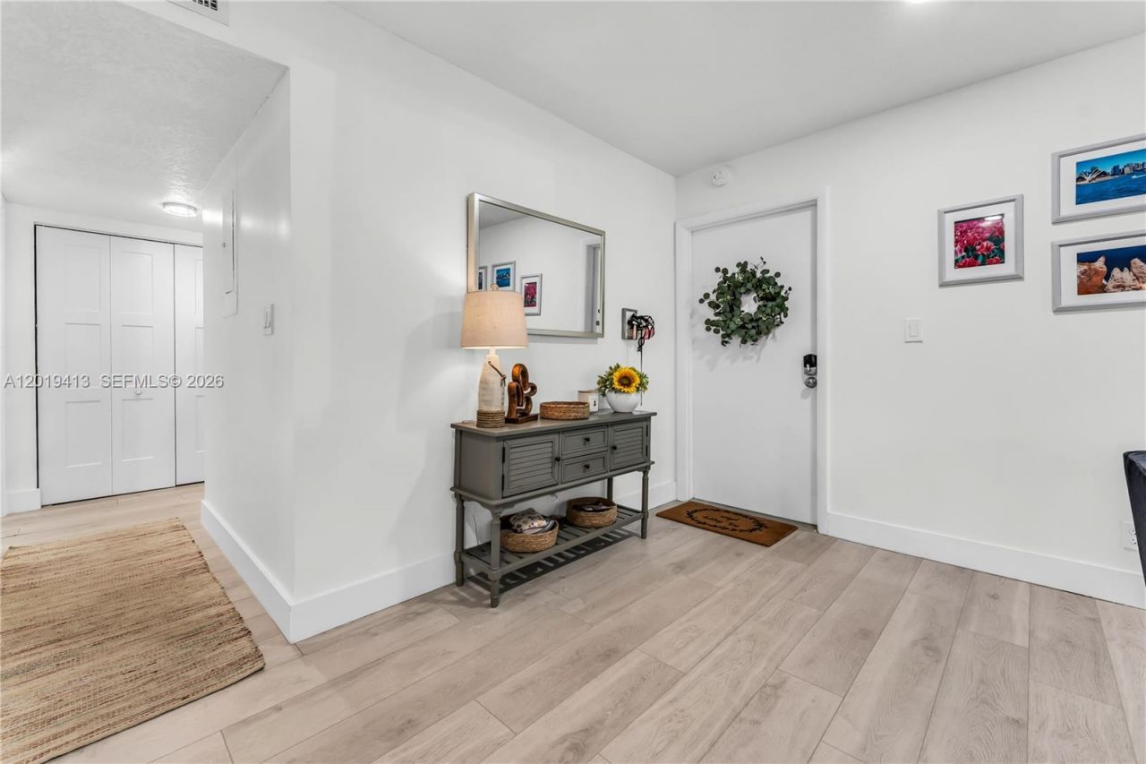6444 Pumpkin Seed Cir , Unit 112, Boca Raton, FL 33433 Photo