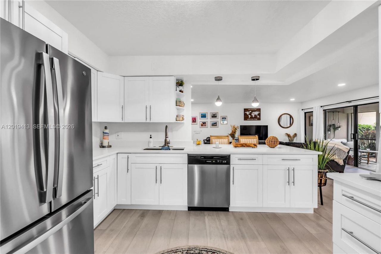 6444 Pumpkin Seed Cir , Unit 112, Boca Raton, FL 33433 Photo