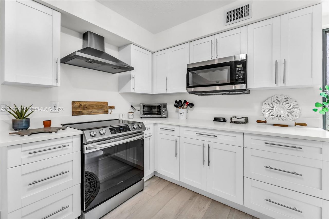 6444 Pumpkin Seed Cir , Unit 112, Boca Raton, FL 33433 Photo