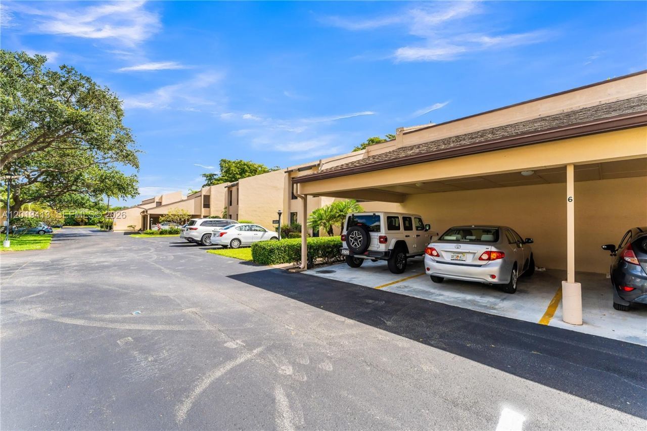 6444 Pumpkin Seed Cir , Unit 112, Boca Raton, FL 33433 Photo