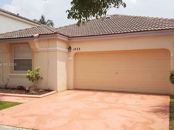 1433 NW 153rd Ave , Unit 1433, Pembroke Pines, FL 33028