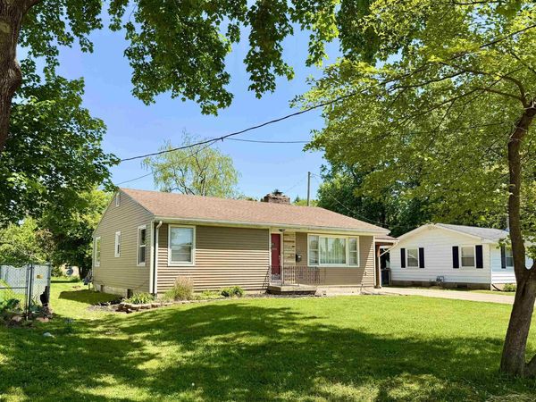 23 Spruce Street, Mount Vernon, OH 43050