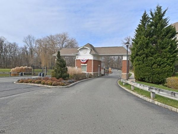 5206 Warrens Way, Wanaque, NJ 07465