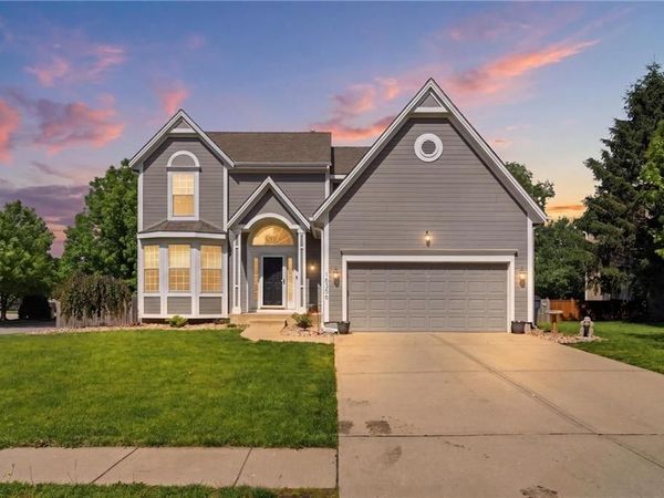 16356 S Central Street, Olathe, KS 66062