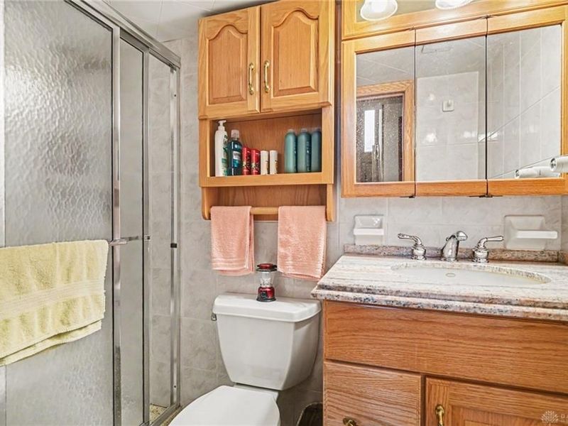2040 Penbrooke Trail, Miamisburg, OH 45459 Photo 17