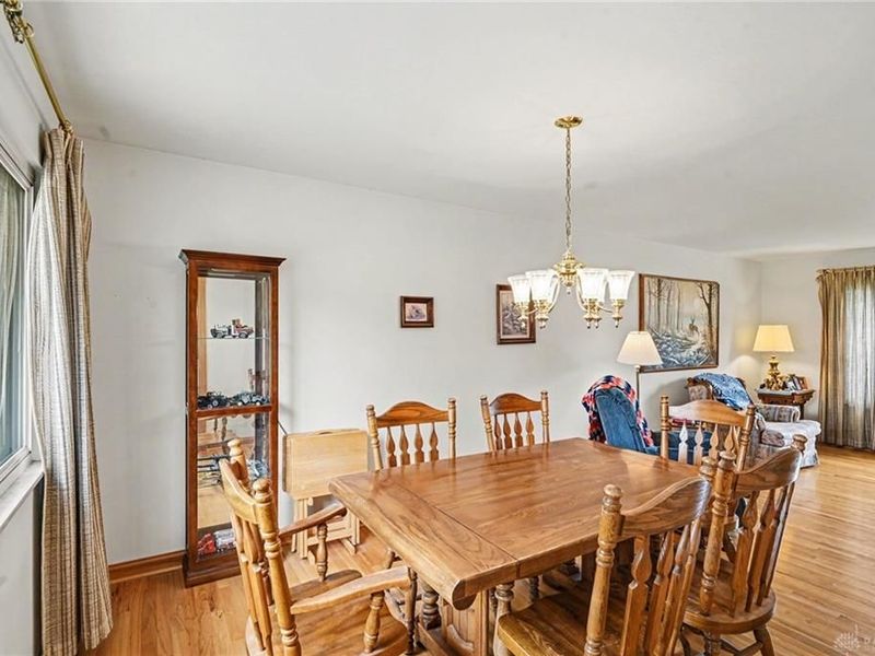 2040 Penbrooke Trail, Miamisburg, OH 45459 Photo 8