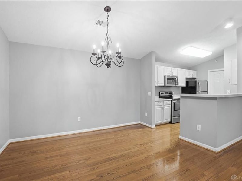 1982 Waterstone Boulevard, Unit 208, Washington Township, OH 45342 Photo 14