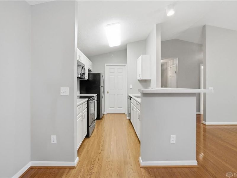 1982 Waterstone Boulevard, Unit 208, Washington Township, OH 45342 Photo 17