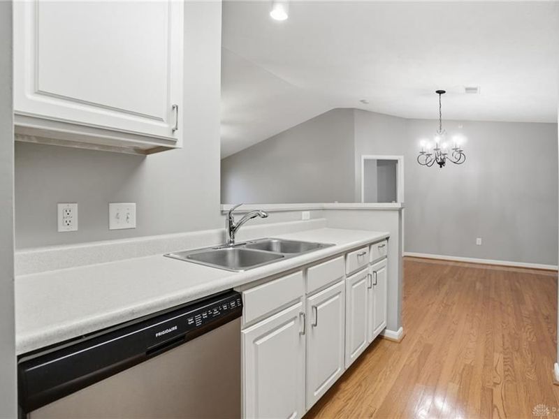 1982 Waterstone Boulevard, Unit 208, Washington Township, OH 45342 Photo 21