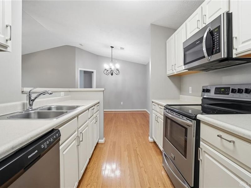 1982 Waterstone Boulevard, Unit 208, Washington Township, OH 45342 Photo 23