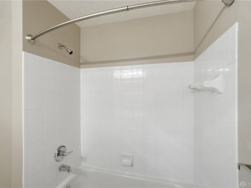 1982 Waterstone Boulevard, Unit 208, Washington Township, OH 45342 Photo 40