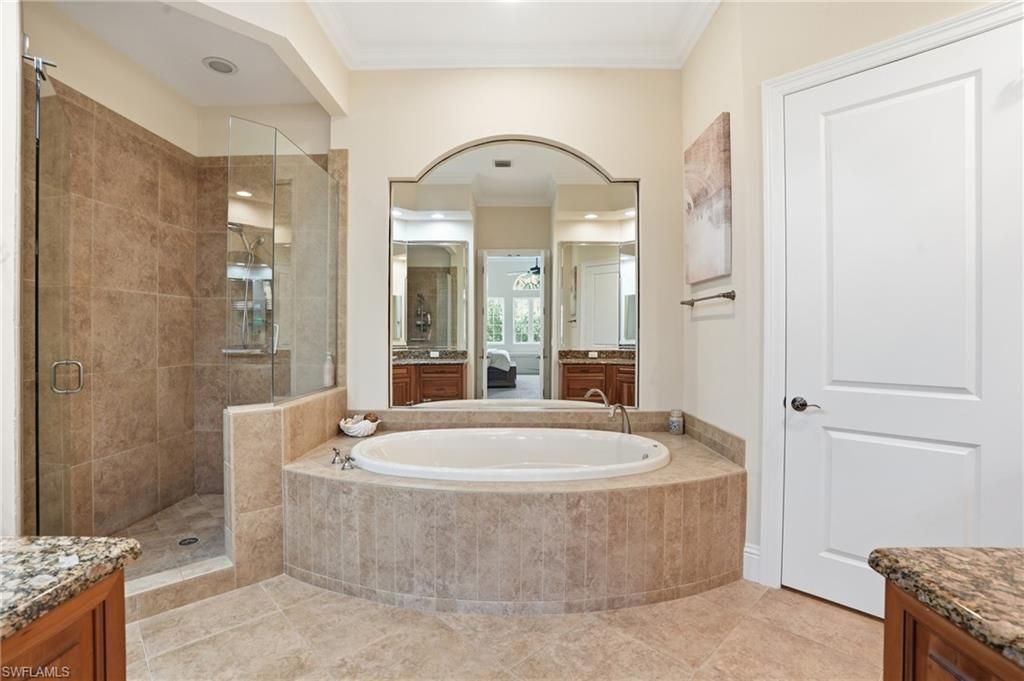 10698 Mirasol Dr, Unit 903, Miromar Lakes, FL 33913 Photo