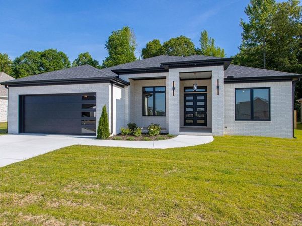 110 Fawnwood Street, Jacksonville, AR 72076