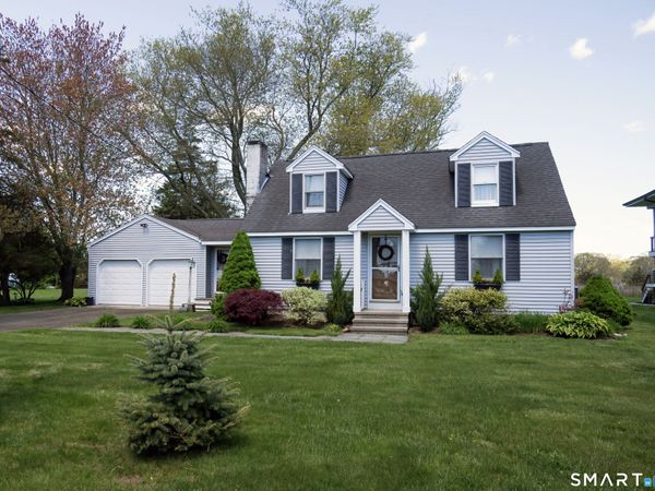 100 Pratt , Clinton, CT 06413