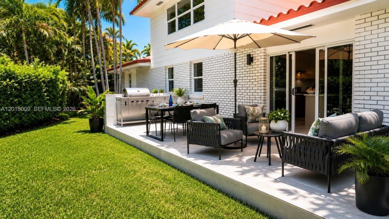 1203 Madrid St, Coral Gables, FL 33134 Photo