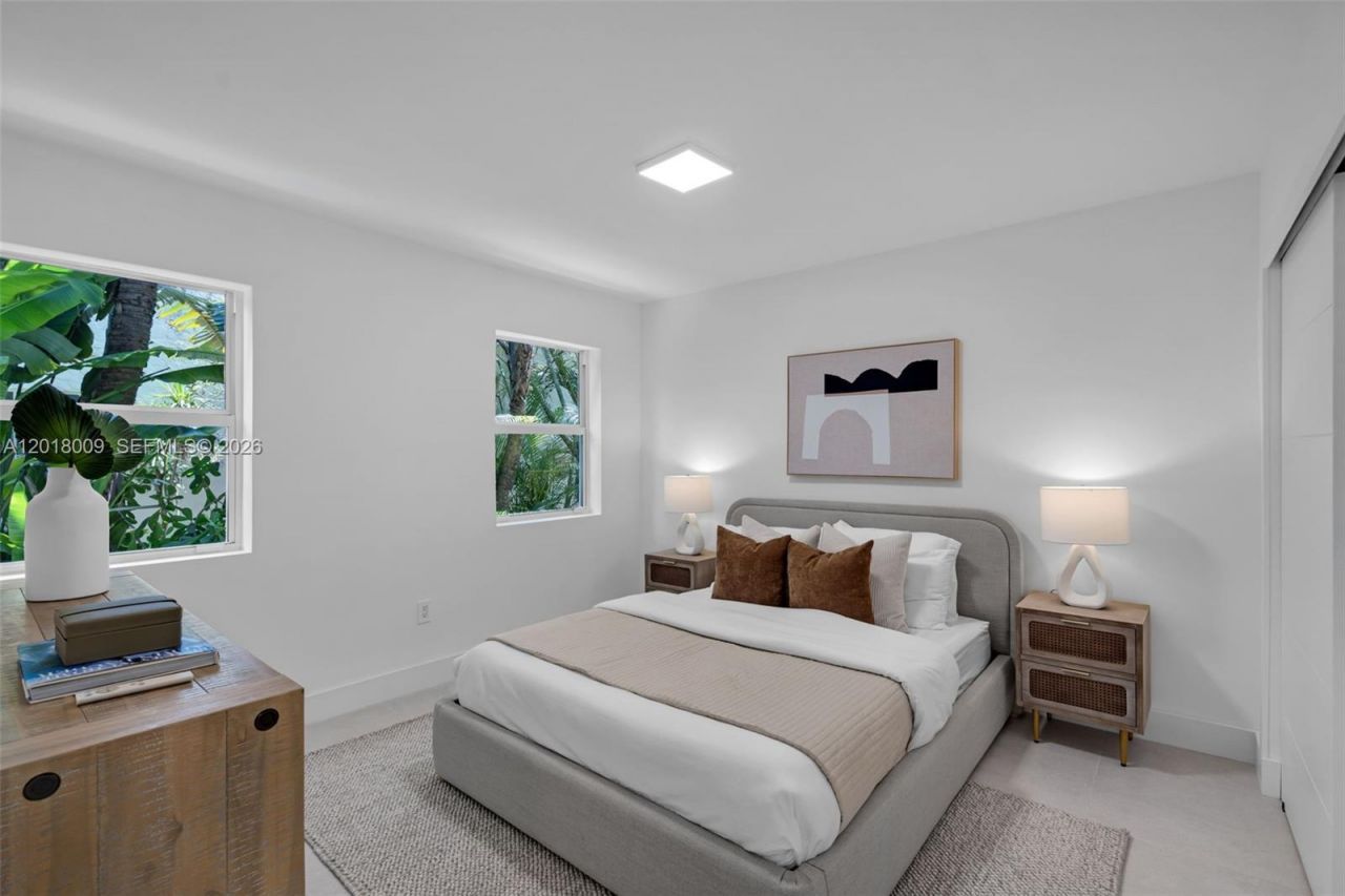 1203 Madrid St, Coral Gables, FL 33134 Photo