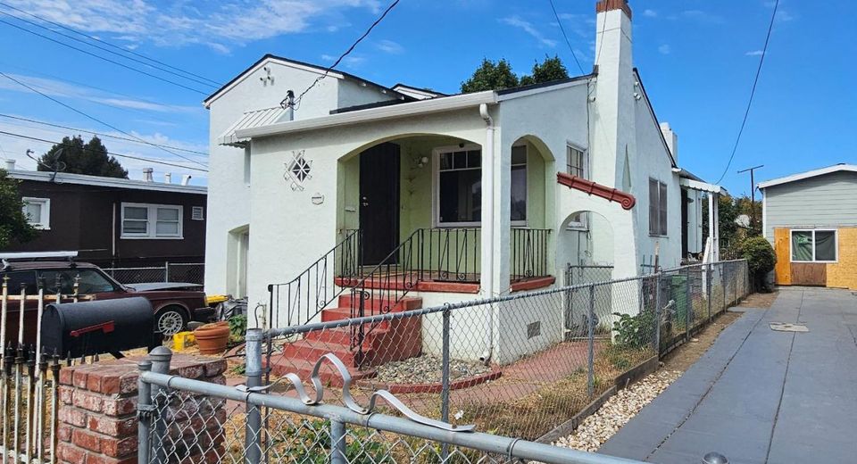 1605 Auseon Ave, Oakland, CA 94621 Photo