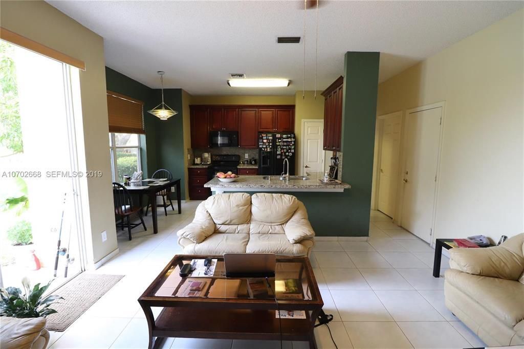 16241 Opal Creek Drive, Weston, FL 33331 Photo