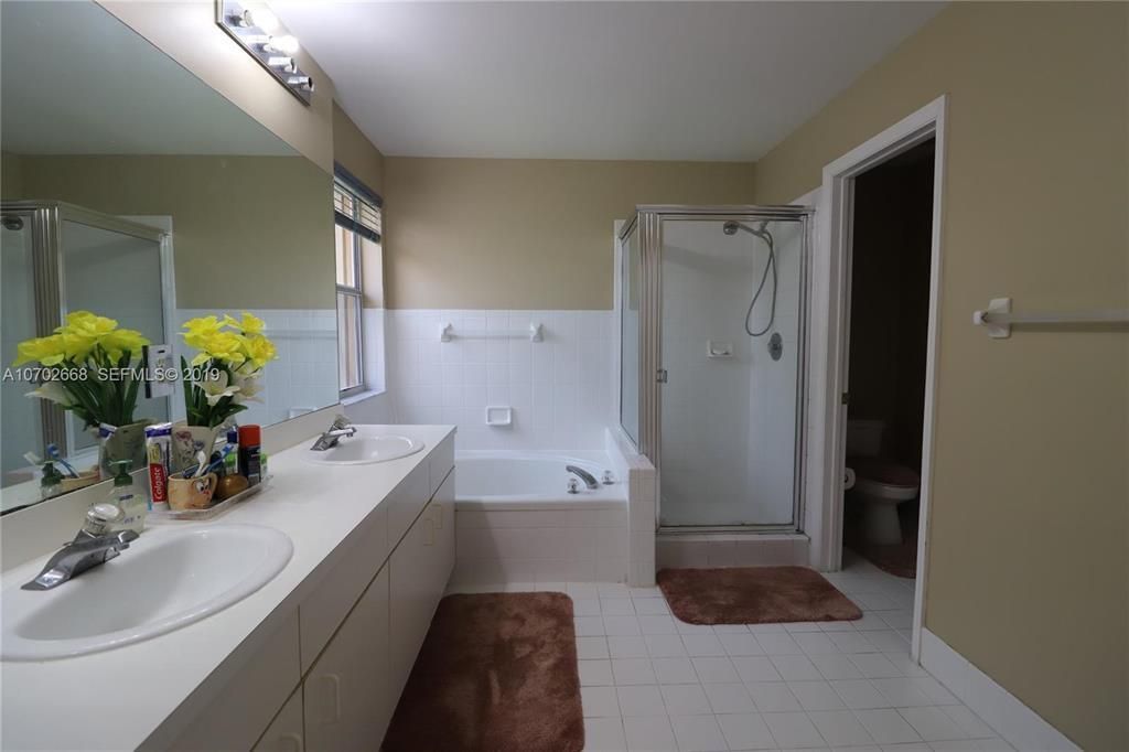 16241 Opal Creek Drive, Weston, FL 33331 Photo