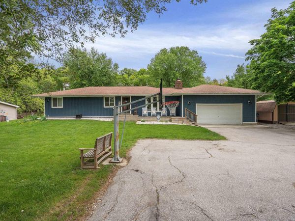11128 N QUIET WATER Road, Monticello, IN 47960