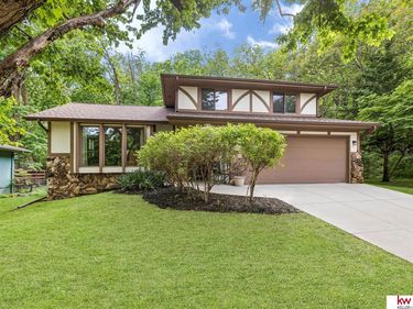 402 Kountze Memorial Drive , Bellevue, NE 68005