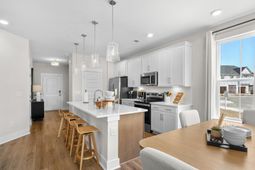 2808 Summer Breeze Ln photo 4