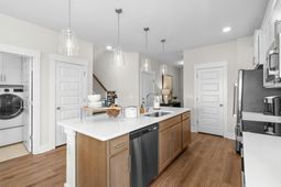 2808 Summer Breeze Ln photo 4