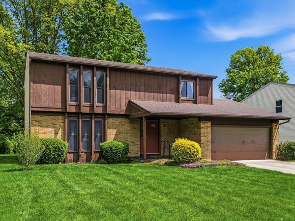72 Yorkshire Road , Delaware, OH 43015