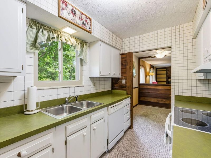 72 Yorkshire Road, Delaware, OH 43015 Photo 14