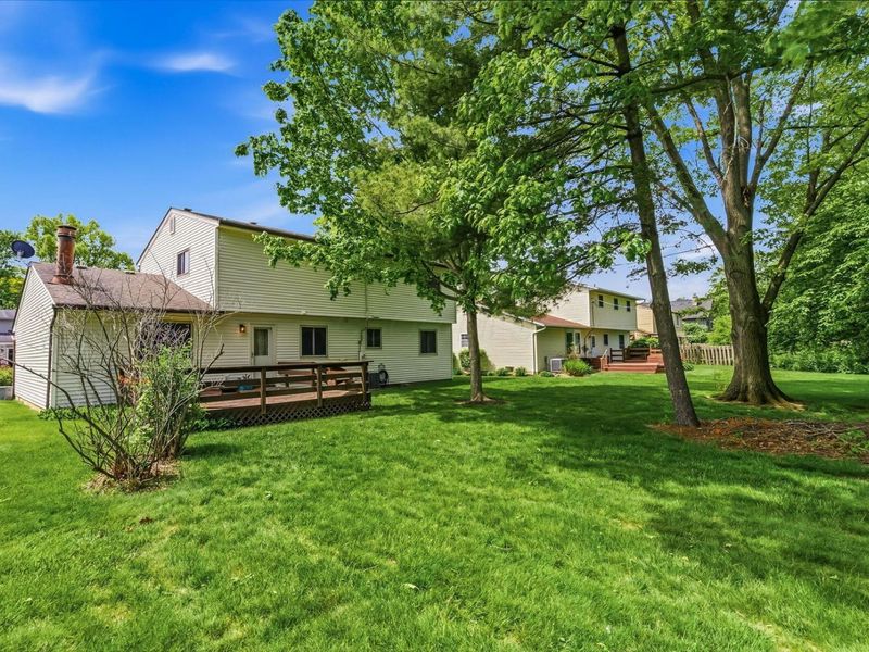 72 Yorkshire Road, Delaware, OH 43015 Photo 3
