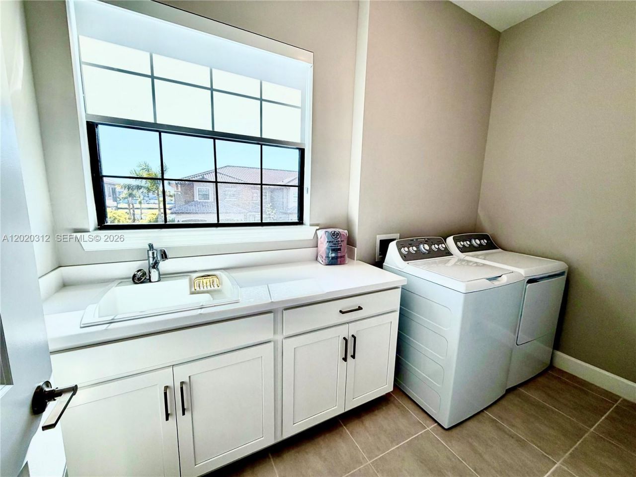 15323 Lucerna , Unit 204, Naples, FL 34114 Photo