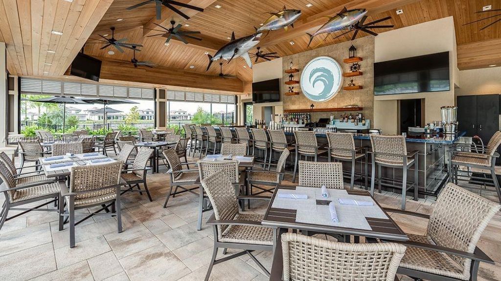15323 Lucerna , Unit 204, Naples, FL 34114 Photo